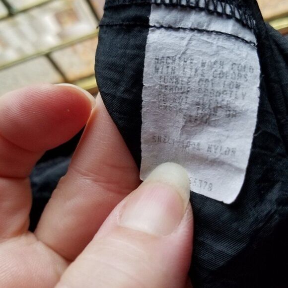 Augusta Red and Black Windbreaker Longsleeve Shirt Size Large - Picture 6 of 6